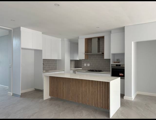 4 BEDROOM HOUSE FOR SALE IN SANDOWN